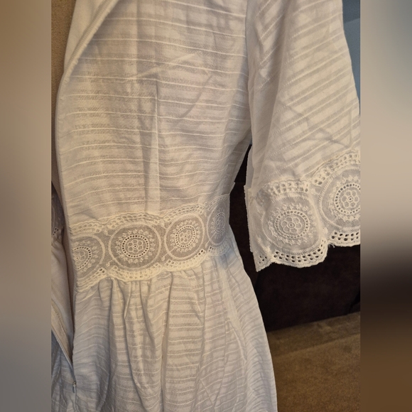 NEW Lot Of 2 Petal Lush Dress Size Small, White And Ivory Embroidered - Picture 12 of 13